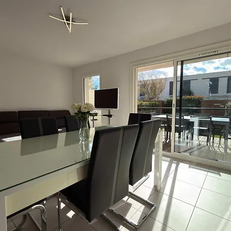 Villa Spacieuse Moderne A 500m De La Dans Serignan