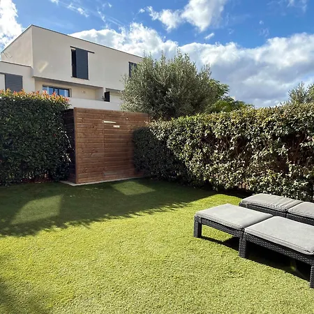 Spacieuse Moderne A 500m De La Dans Serignan